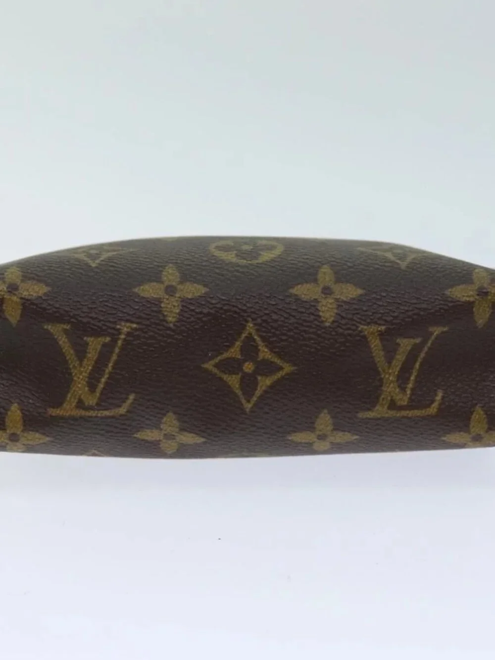 LOUIS VUITTON Monogram Poche Toilette 15 Pouch M47546 LV Auth 75701